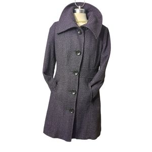 Novelti Purple and Black Plaid Wool Coat Size 10.